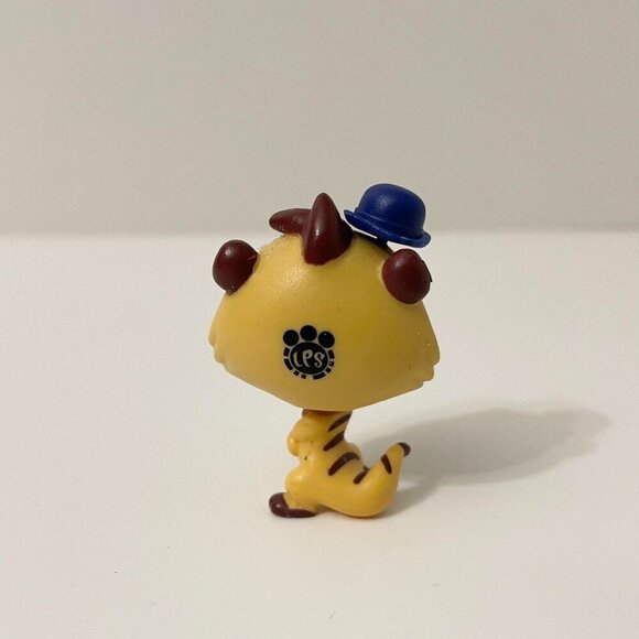 LPS Littlest Pet Shop Lot of 3 Upesi Duma Cheetah Bramble Meerson Cat - Picture 10 of 16